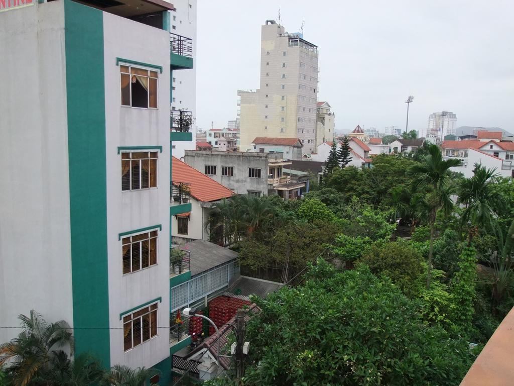 Valentine Hotel Hue Bagian luar foto