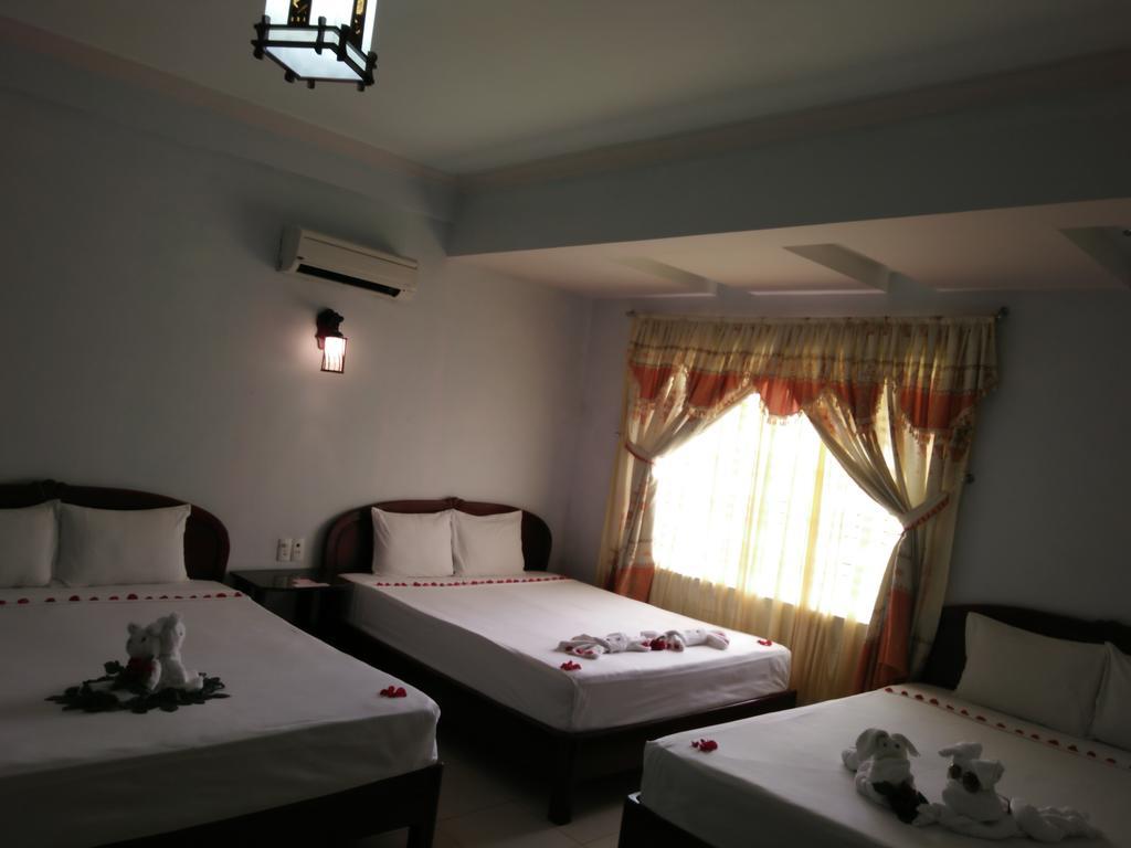 Valentine Hotel Hue Bagian luar foto