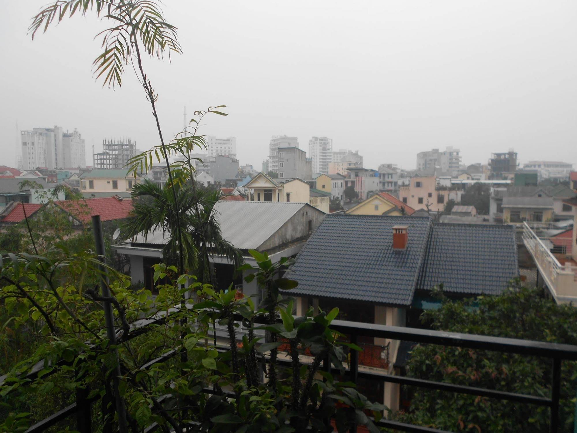 Valentine Hotel Hue Bagian luar foto